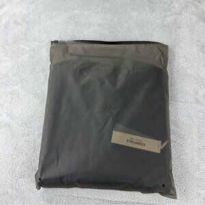 Essentials Men's Size Medium Fear of God Oversized Black Crewneck 100% Cotton